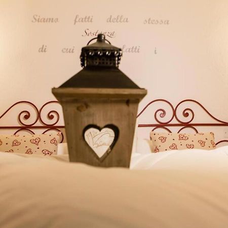 Le Coeur Du Pont Hotel Donnaz Екстериор снимка