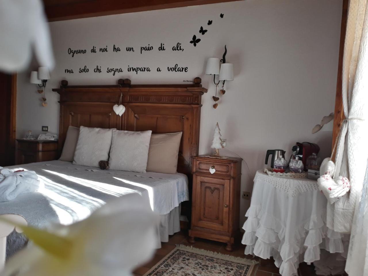 Le Coeur Du Pont Hotel Donnaz Екстериор снимка